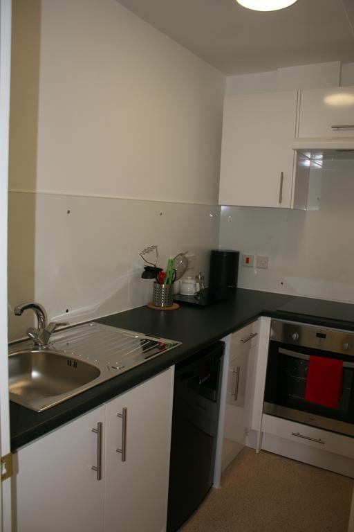 Byways Serviced Apartments ซอลส์บรี ภายนอก รูปภาพ